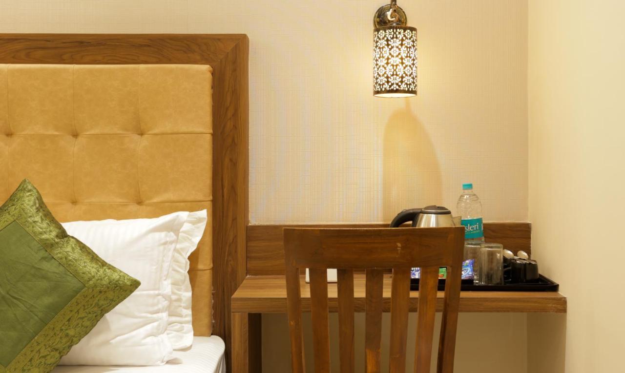 Hotel Amber Palace Mumbai Central Εξωτερικό φωτογραφία